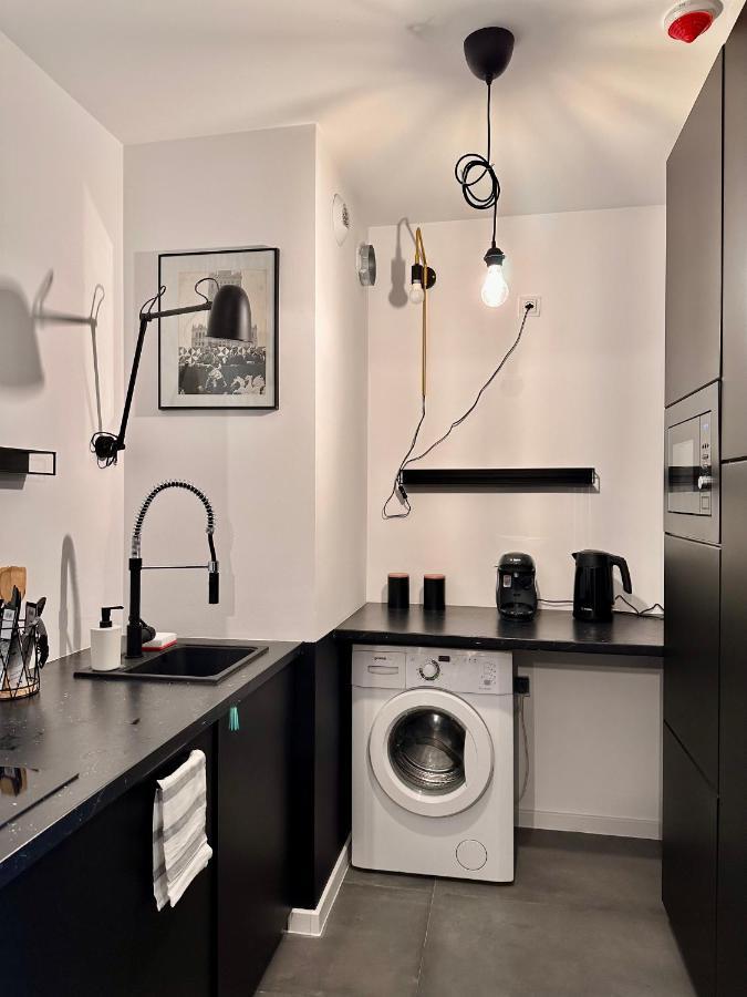 Apartment C71 - Metro Wilanowska - Free Underground Parking Warsaw