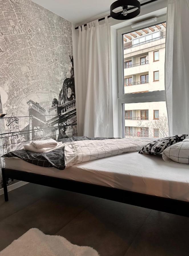 C71 - Metro Wilanowska - Free Underground Parking Apartment *